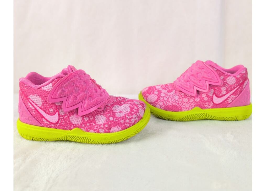 Kyrie 5 SBSP Patrick Star pink sneakers Size 7c Toddler shoes Sneakerhead